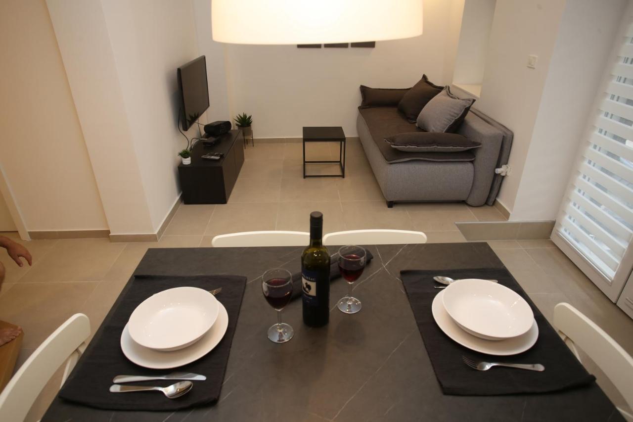 Apartmani Tri Bunje Tribalj 外观 照片